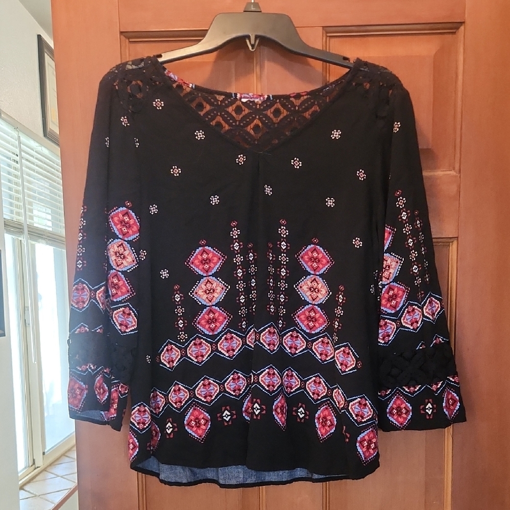 Lightweight Loose Fit South Western Patterned Women's  Comfy Top